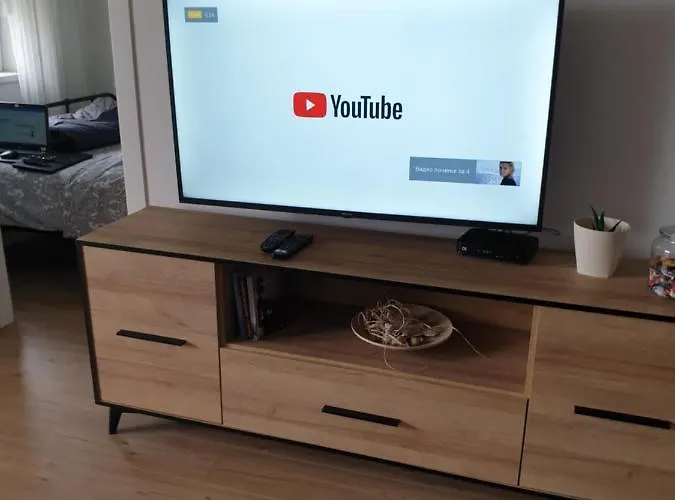 Tito Lux * 베오그라드